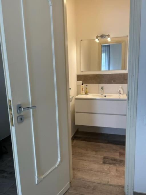 Cdm By Florencehospitality Com Apartamento Florencia